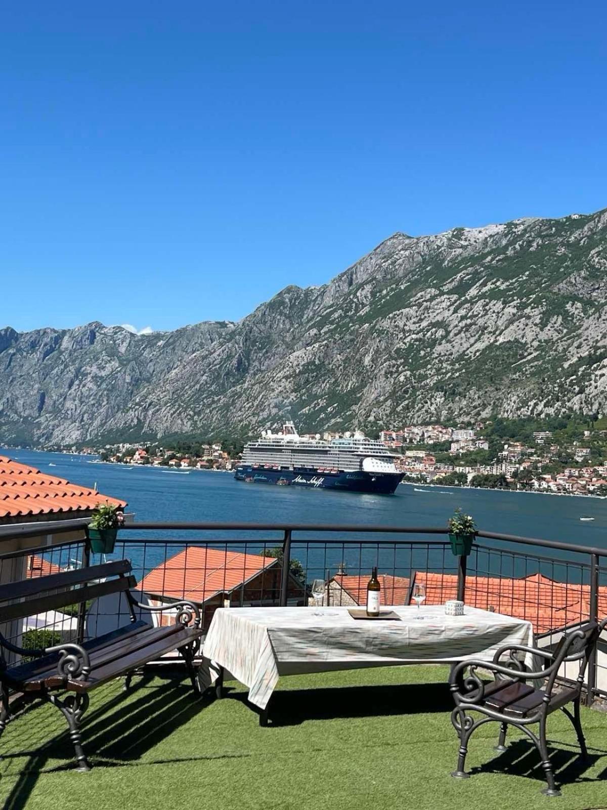 Ferienwohnung Asija Kotor Exterior foto